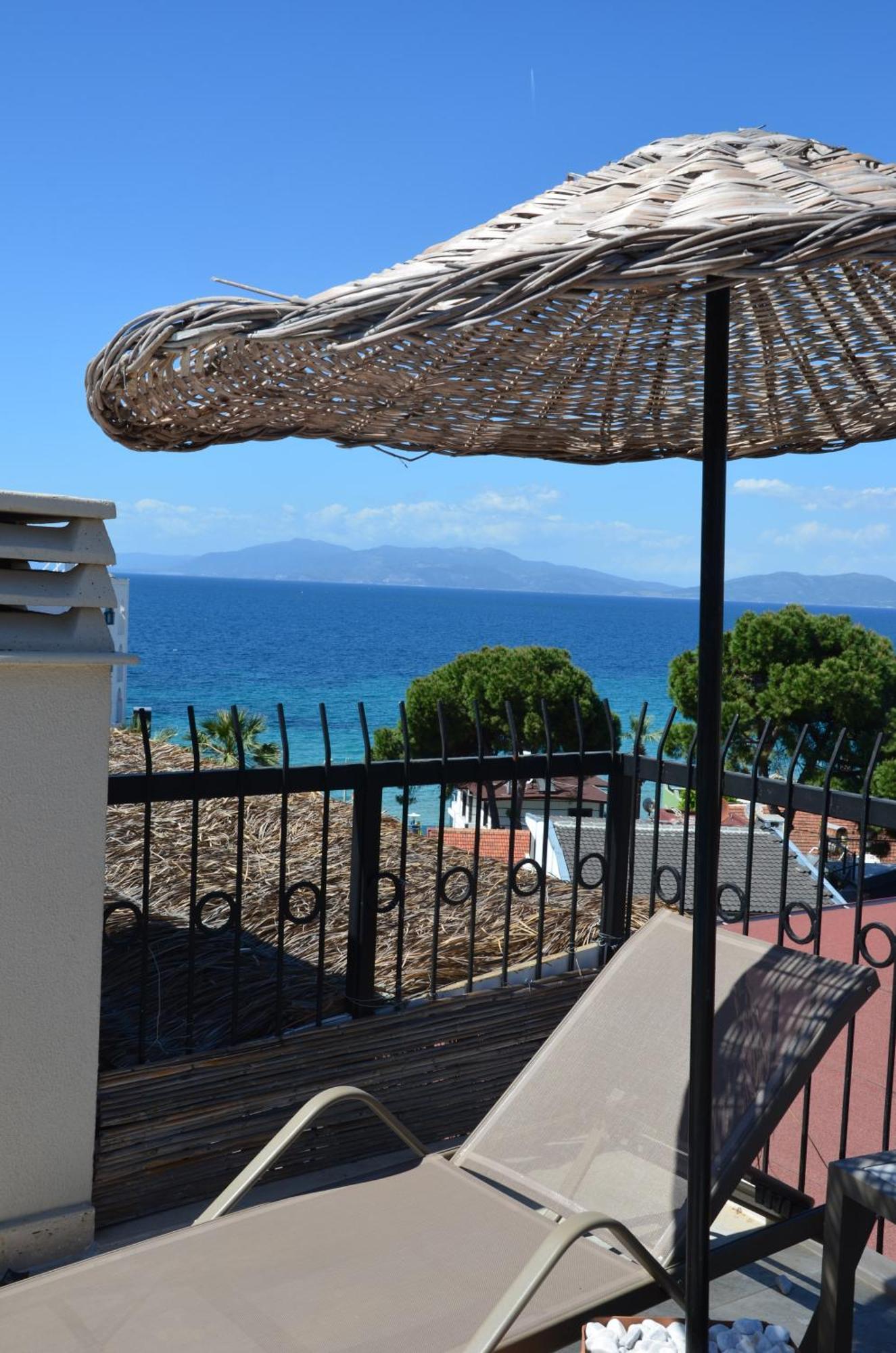 Rosy Suites Hotel Kusadası Exterior foto